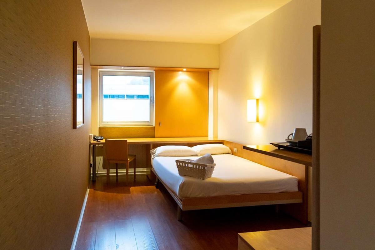 Eth Irun Hotel Bagian luar foto